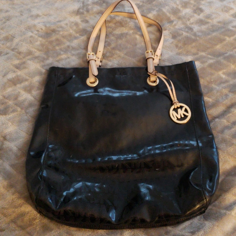 Michael Kors tote